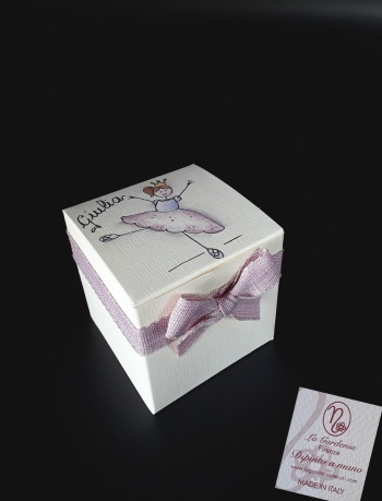 Scatolina bomboniera in carta con ballerina