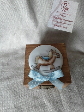 Scatolina in legno per battesimo