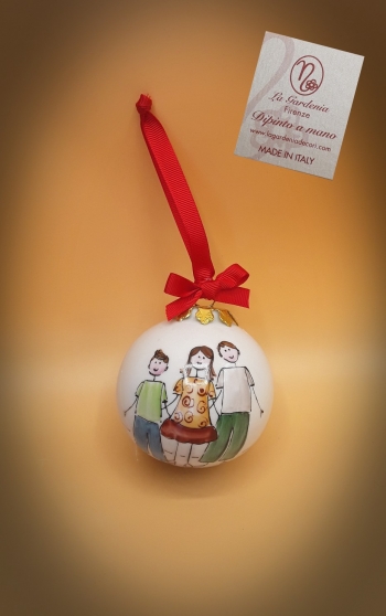 Palla di Natale famiglia coppia con ragazzo