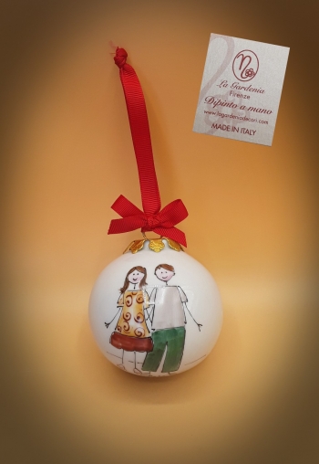 Palla di Natale happy family con coppia
